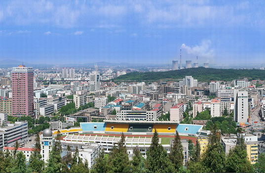 荊門高新區(qū)掘金綠色循環(huán)經(jīng)濟(jì)打造全國特色產(chǎn)業(yè)基地