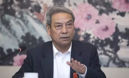 陳錫文：中國農(nóng)村還有5.7億人，判斷鄉(xiāng)村情況要靠科學(xué)統(tǒng)計(jì)而不是返鄉(xiāng)故事！